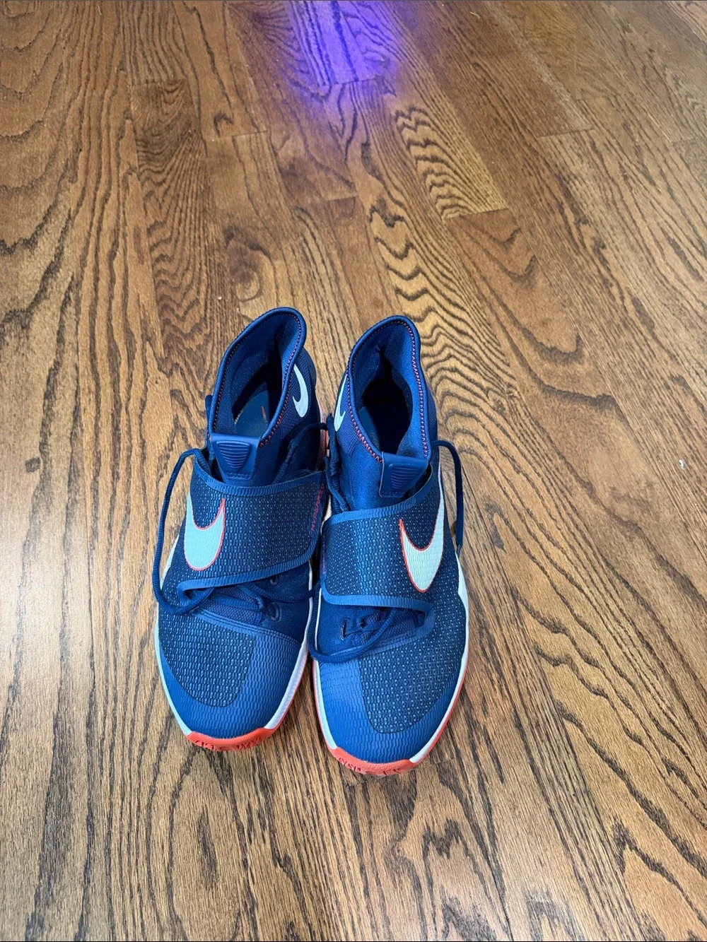 Nike Zoom HyperRev basketball shoes men’s size 12